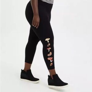 TORRID & Her Universe My Neighbor Totoro Leggings